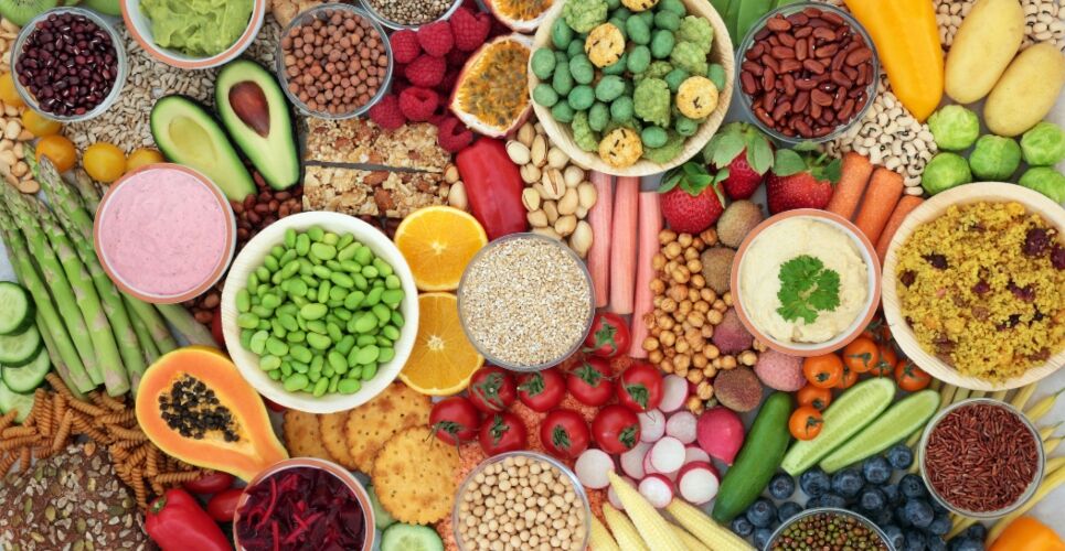 Plant-based diets reduce plasma lipid levels, review finds
