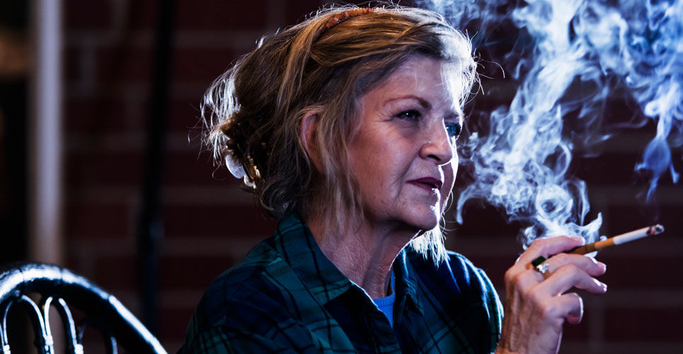 Continuing smoking after cancer diagnosis increases risk of adverse cardiovascular event